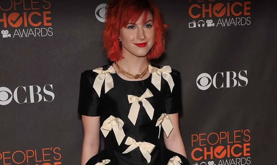 Hayley-Williams's-Net-Worth